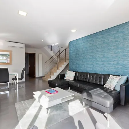 Near Obidos Lagoon And Surf Beaches Foz do Arelho