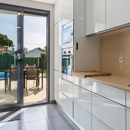 Near Obidos Lagoon And Surf Beaches Villa *