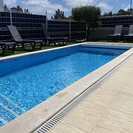 Near Obidos Lagoon And Surf Beaches Foz do Arelho