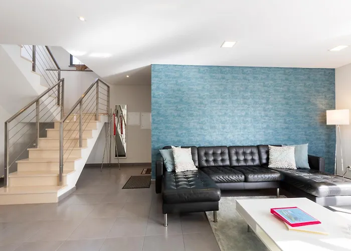 Villa Near Obidos Lagoon And Surf Beaches