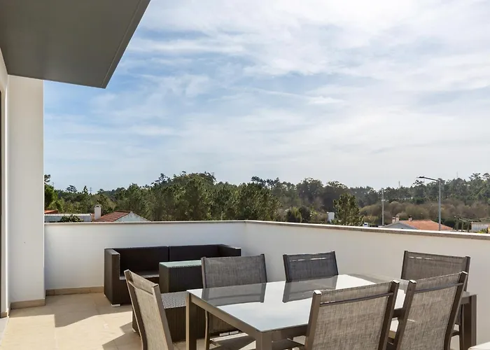 Villa Near Obidos Lagoon And Surf Beaches *