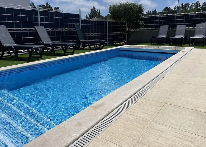 Near Obidos Lagoon And Surf Beaches Foz do Arelho